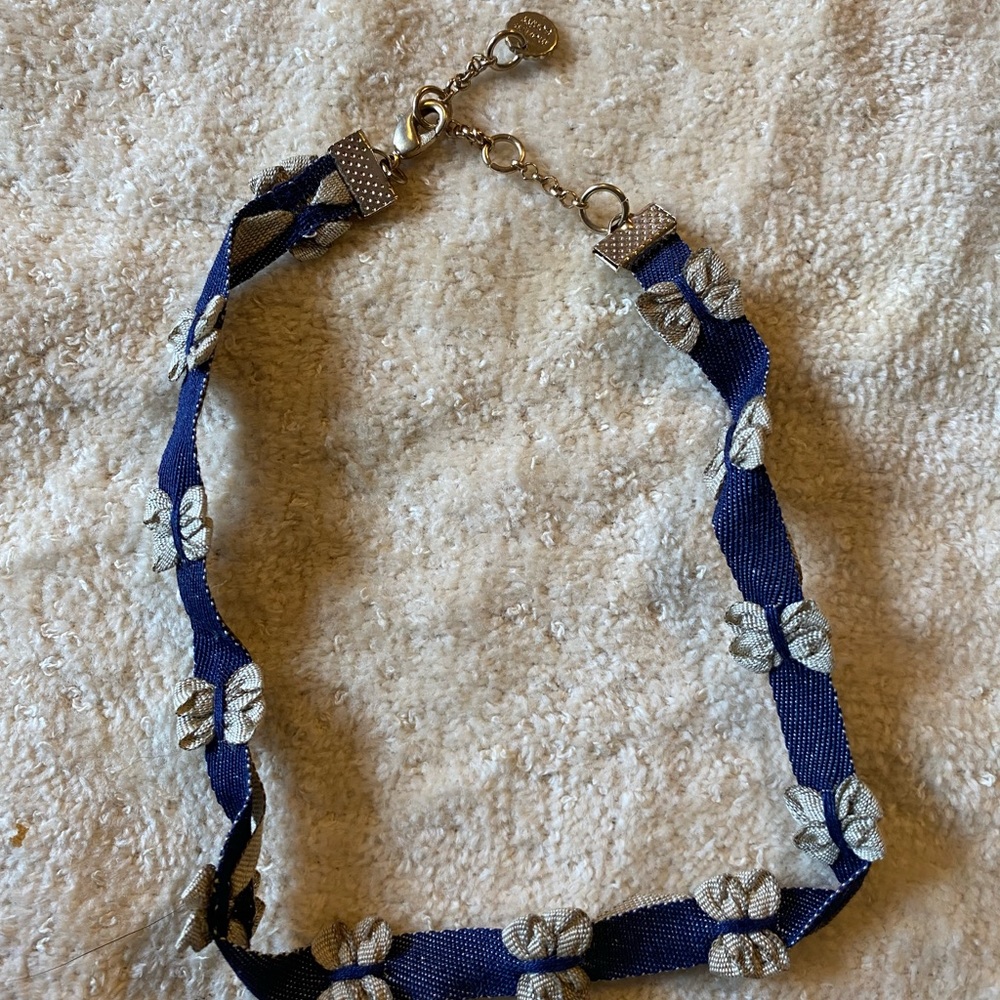 Marlyn Schiff choker